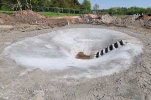 Betonnen waterpoelen voor grote katachtigen